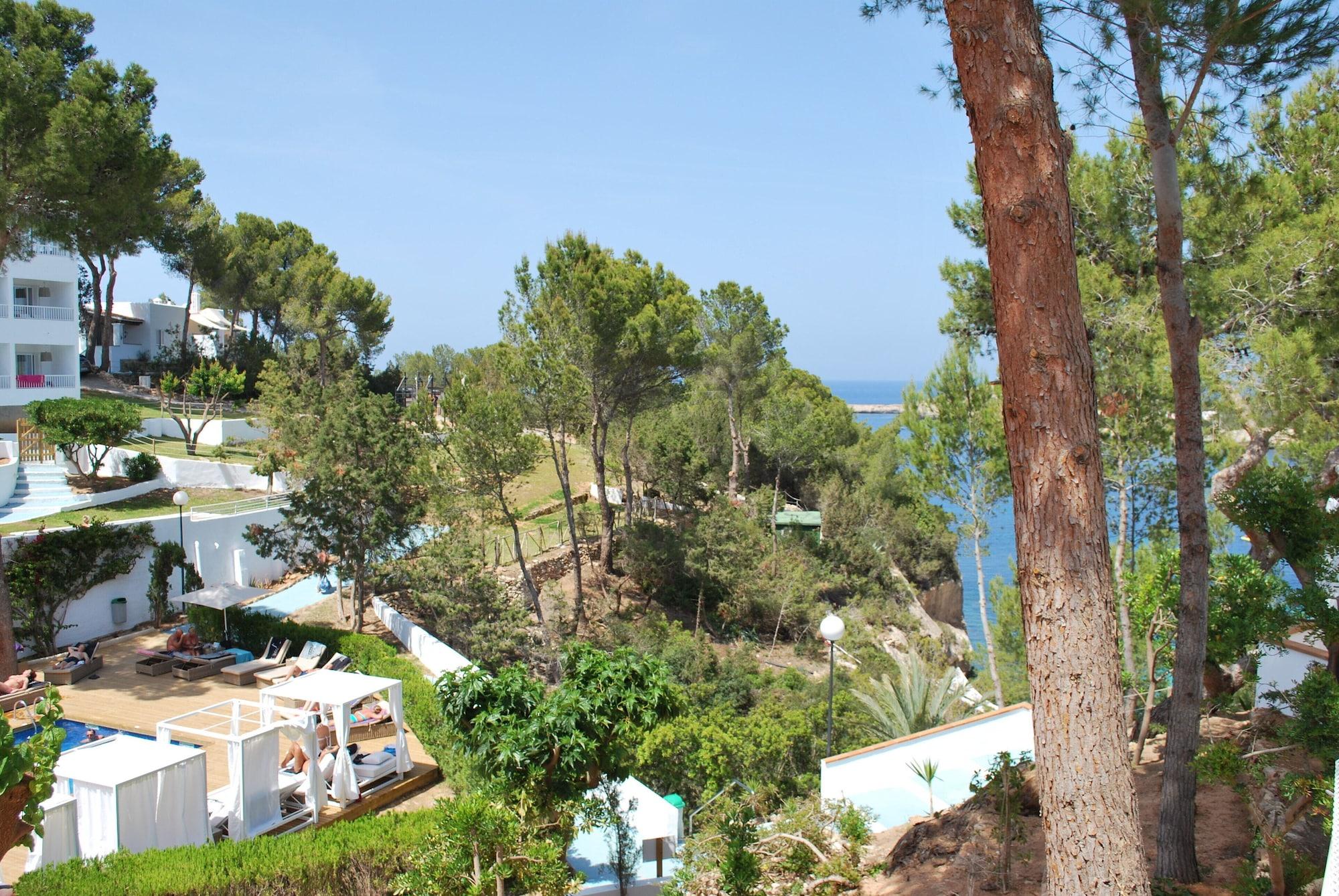 Bg Portinatx Beach Club Hotel Ngoại thất bức ảnh