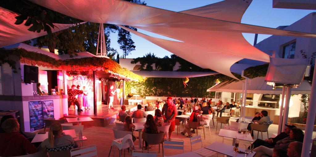 Bg Portinatx Beach Club Hotel Ngoại thất bức ảnh